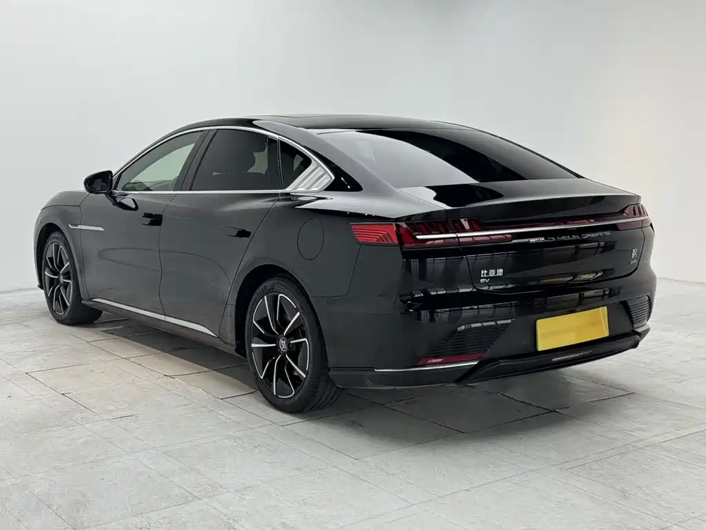 BYD Han — миниатюра 4