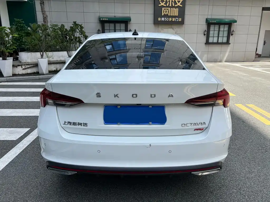 Skoda Octavia — миниатюра 8