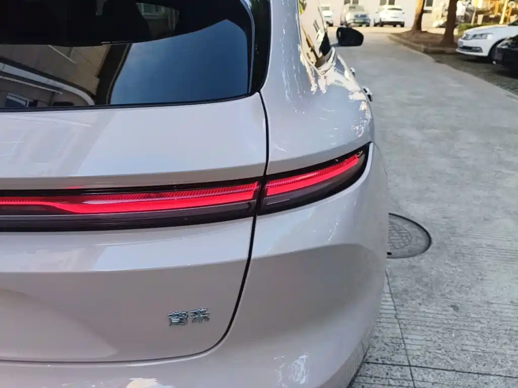 NIO ET5T — миниатюра 8