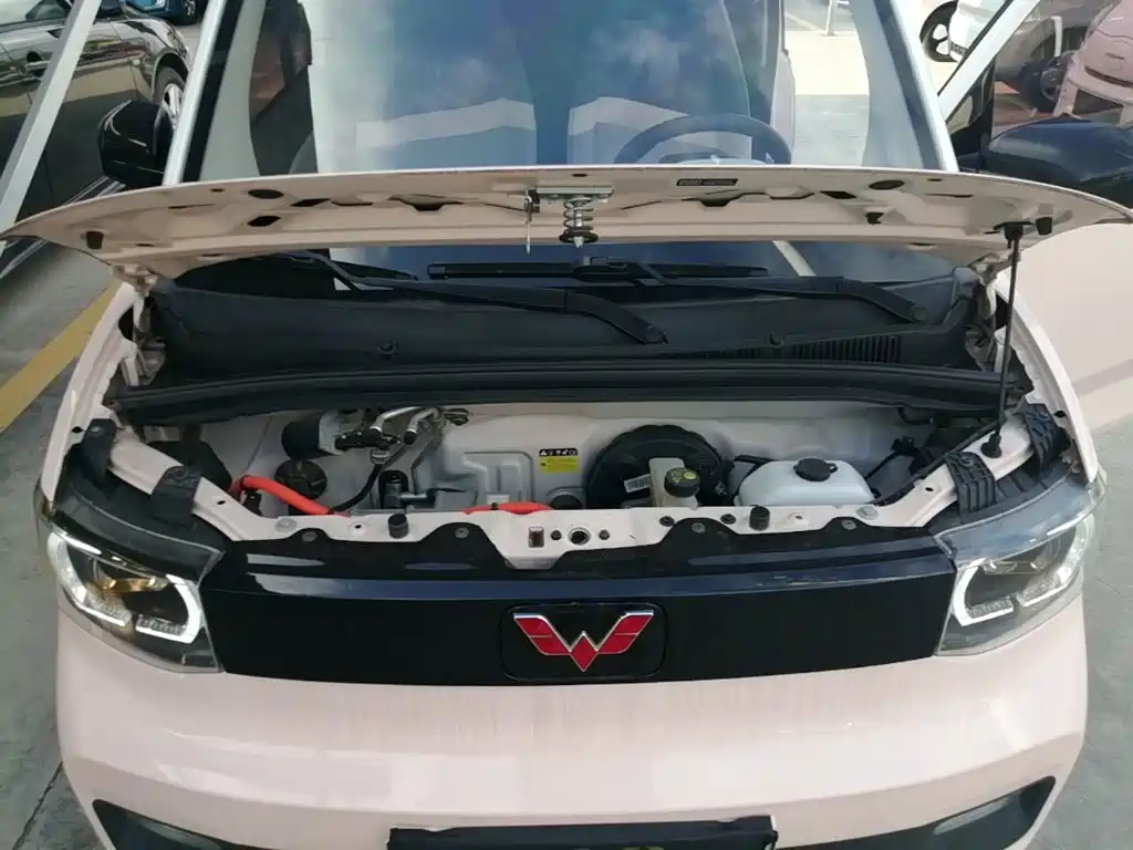 Wuling MINIEV — миниатюра 20