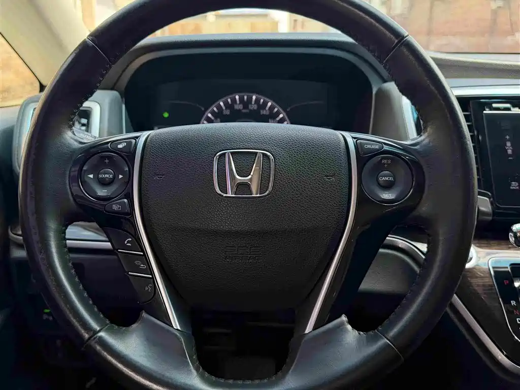 Honda Odyssey — миниатюра 6