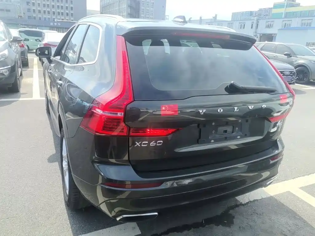 Volvo XC60 2018 T5
