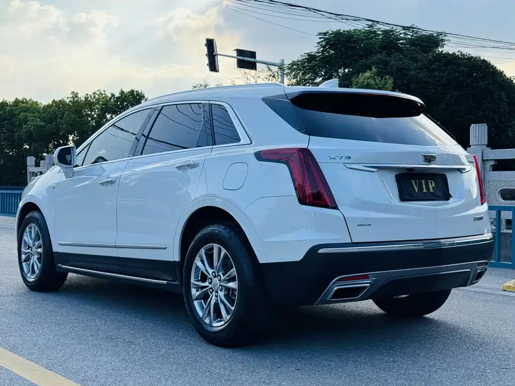 Cadillac XT5 — миниатюра 4