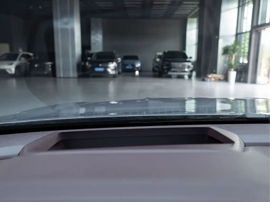 Geely Xingyue L — миниатюра 23