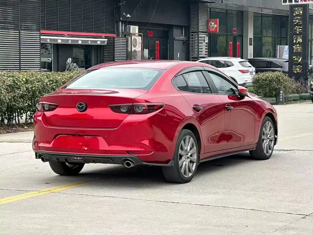 MAZDA 3 ANGKESAILA
