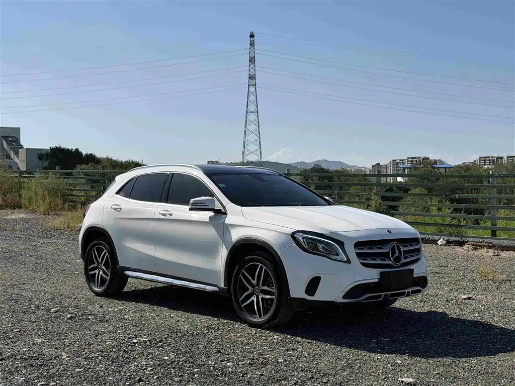 Mercedes-Benz GLA — миниатюра 3