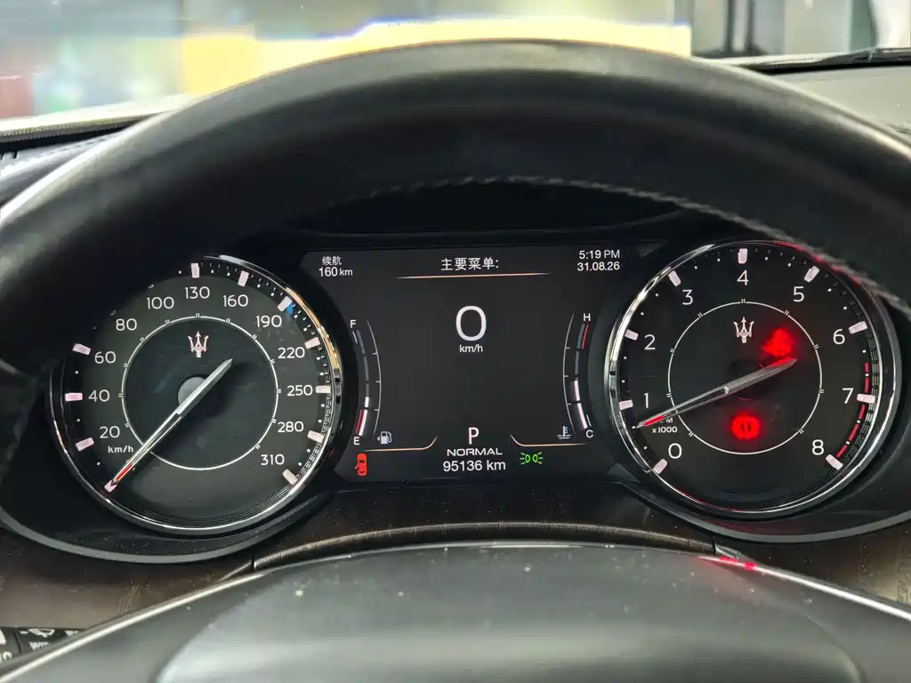Maserati Quattroporte — миниатюра 14