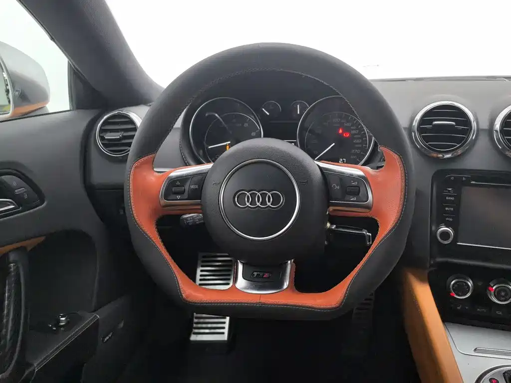 Audi TTS — миниатюра 11