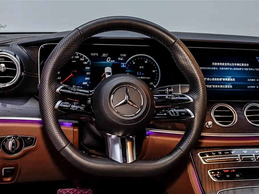 MERCEDES-BENZ E CLASS