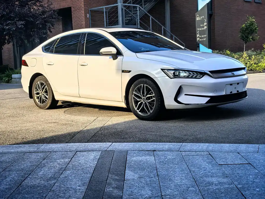 BYD Qin PLUS — миниатюра 3