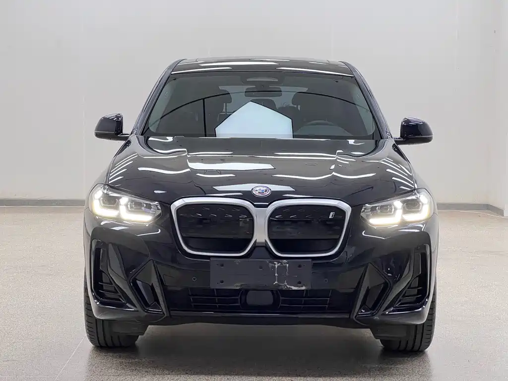 BMW iX3 — фотографии объявления, Фото 3