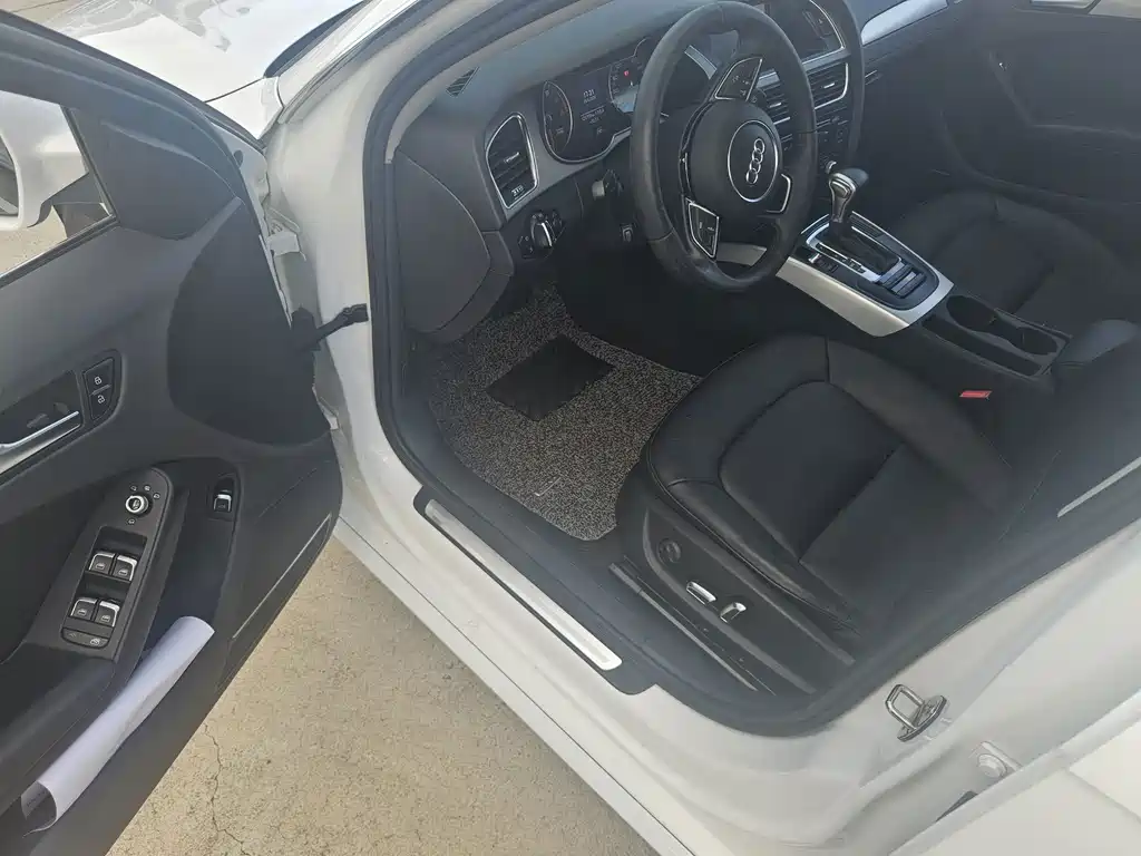 Audi A4L — миниатюра 4
