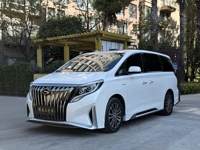2022 GAC Trumpchi M8