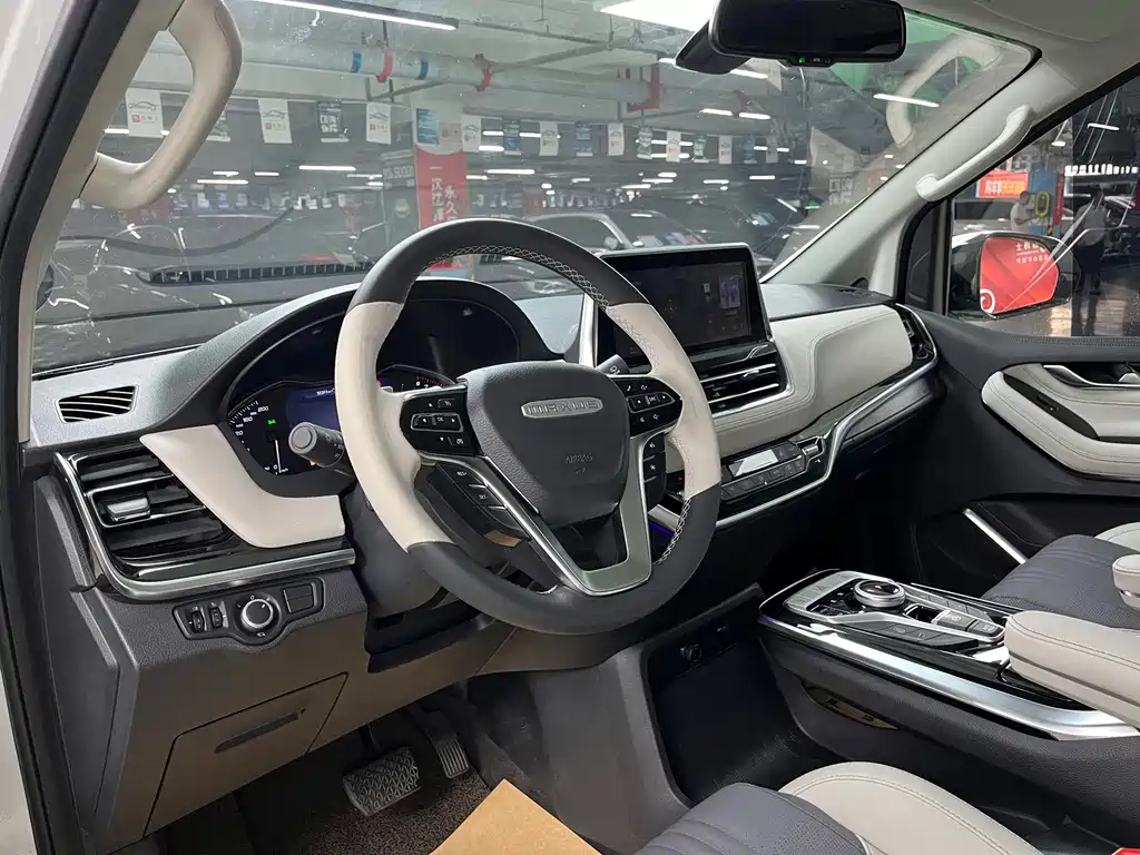 MAXUS G20 — миниатюра 9