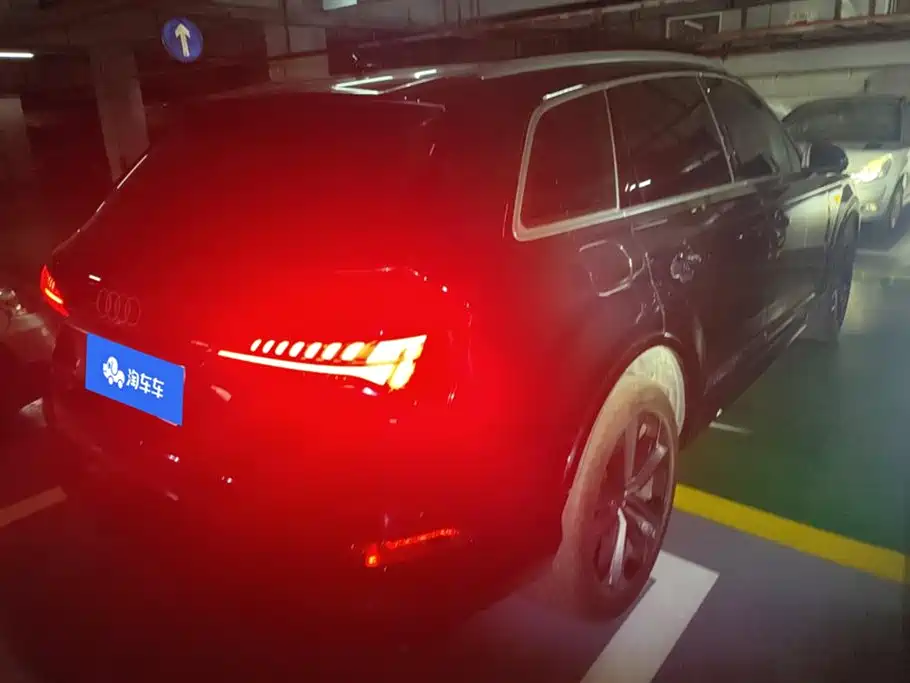 Audi Q7 2025 55 TFSI quattro S line Sport