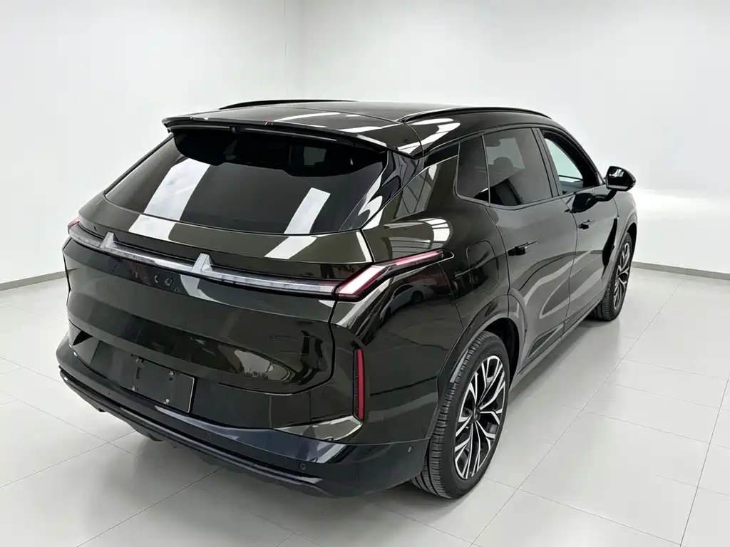 Lynk & Co 08 EM-P — миниатюра 3