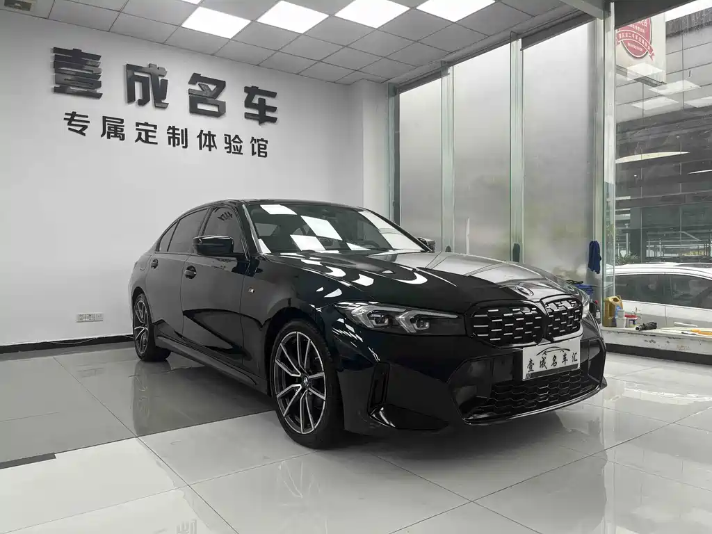 BMW 3 Series — миниатюра 3