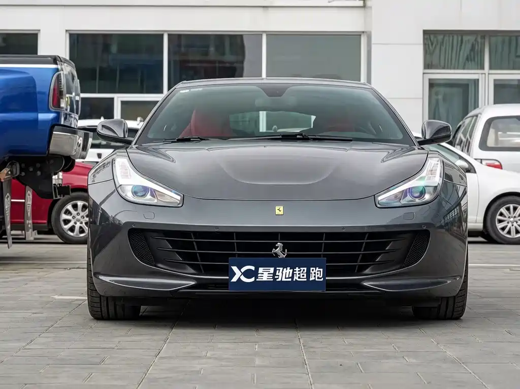 Ferrari GTC4Lusso — миниатюра 2