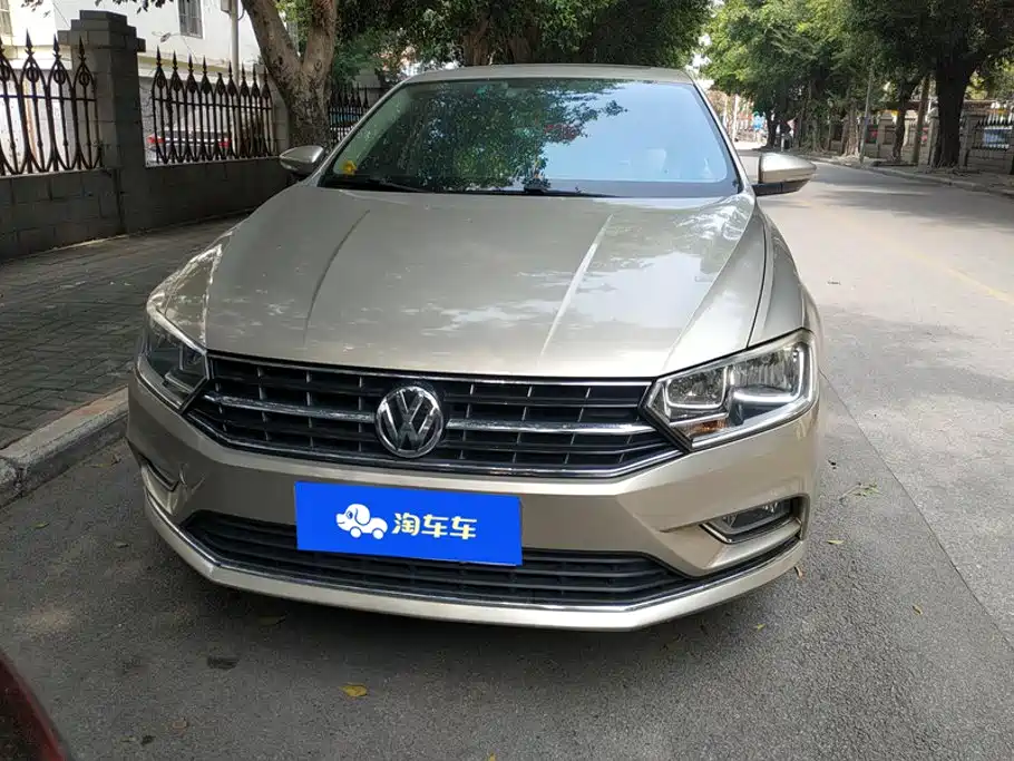 Volkswagen Bora — миниатюра 2