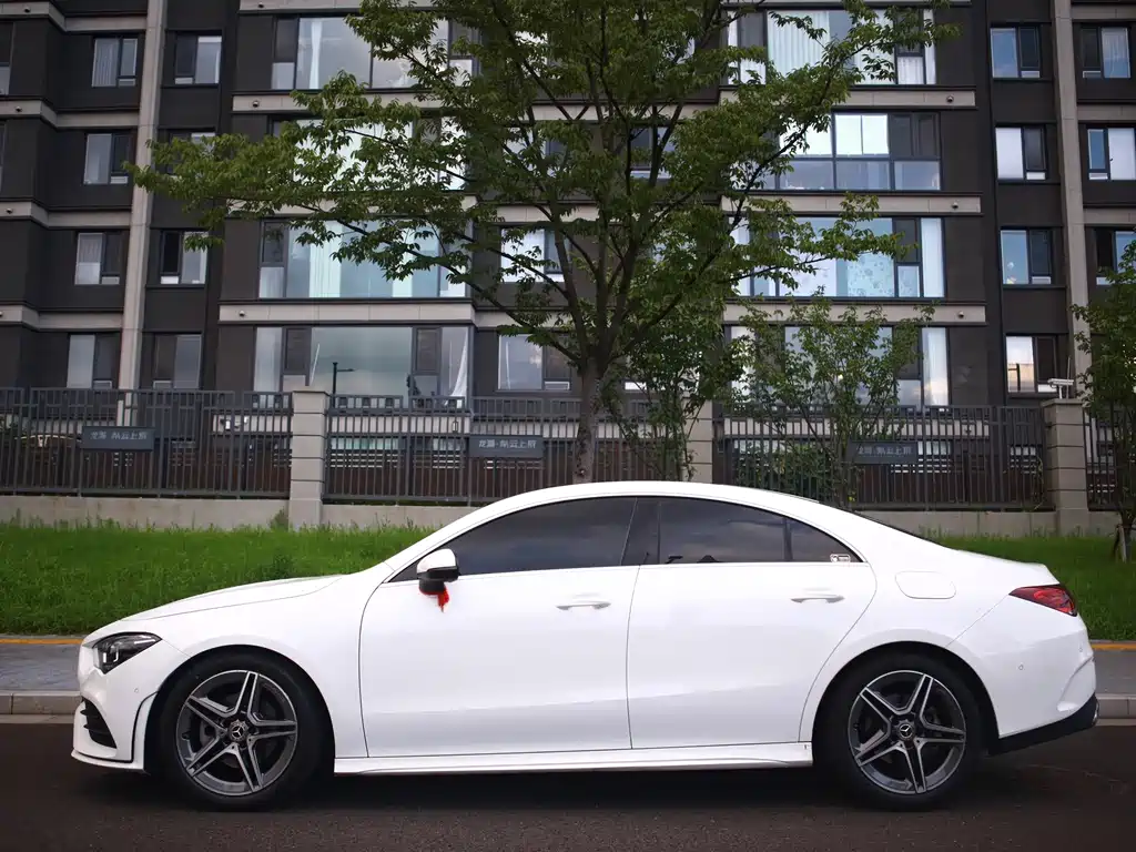 Mercedes-Benz CLA (Import) — миниатюра 4