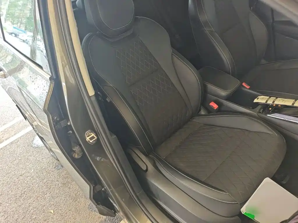 Skoda Karoq — миниатюра 25