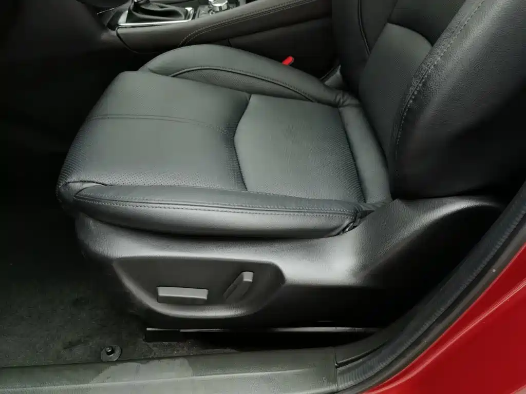 Mazda 3 Axela — миниатюра 20