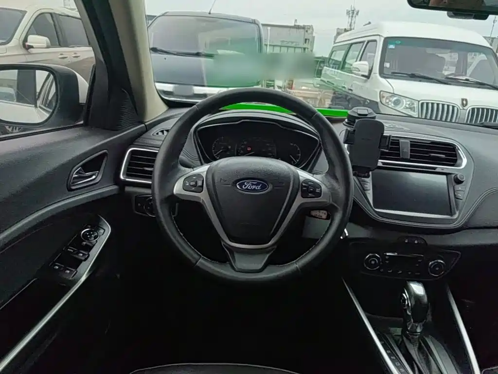 Ford Escort — миниатюра 11