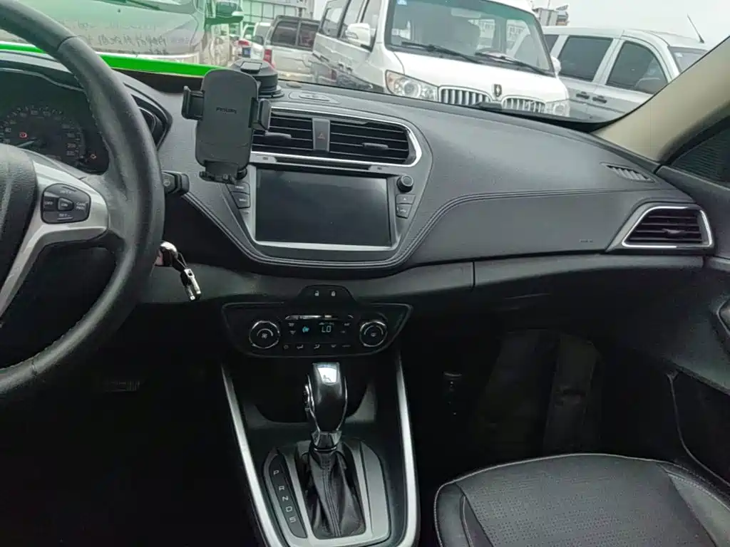 Ford Escort — миниатюра 13