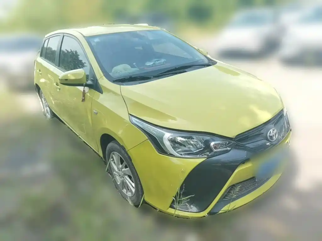 Toyota Yaris L — миниатюра 6