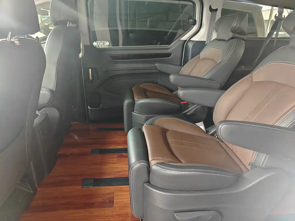 SAIC MAXUS CHASE G10