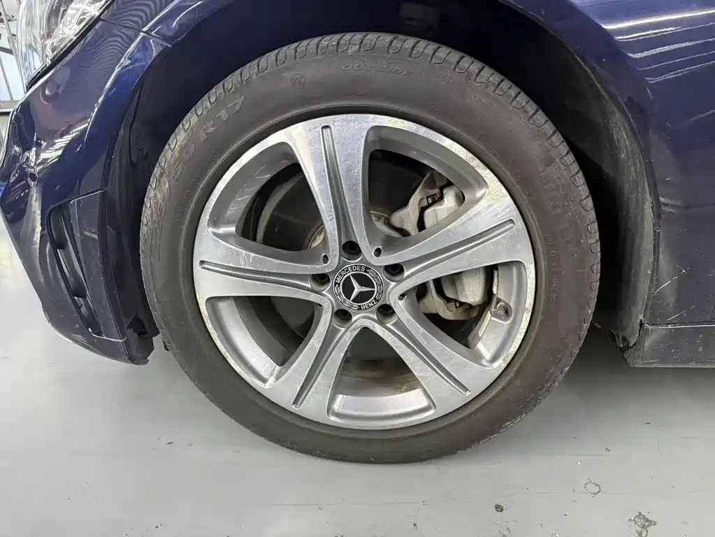 Mercedes-Benz C-Class — миниатюра 10