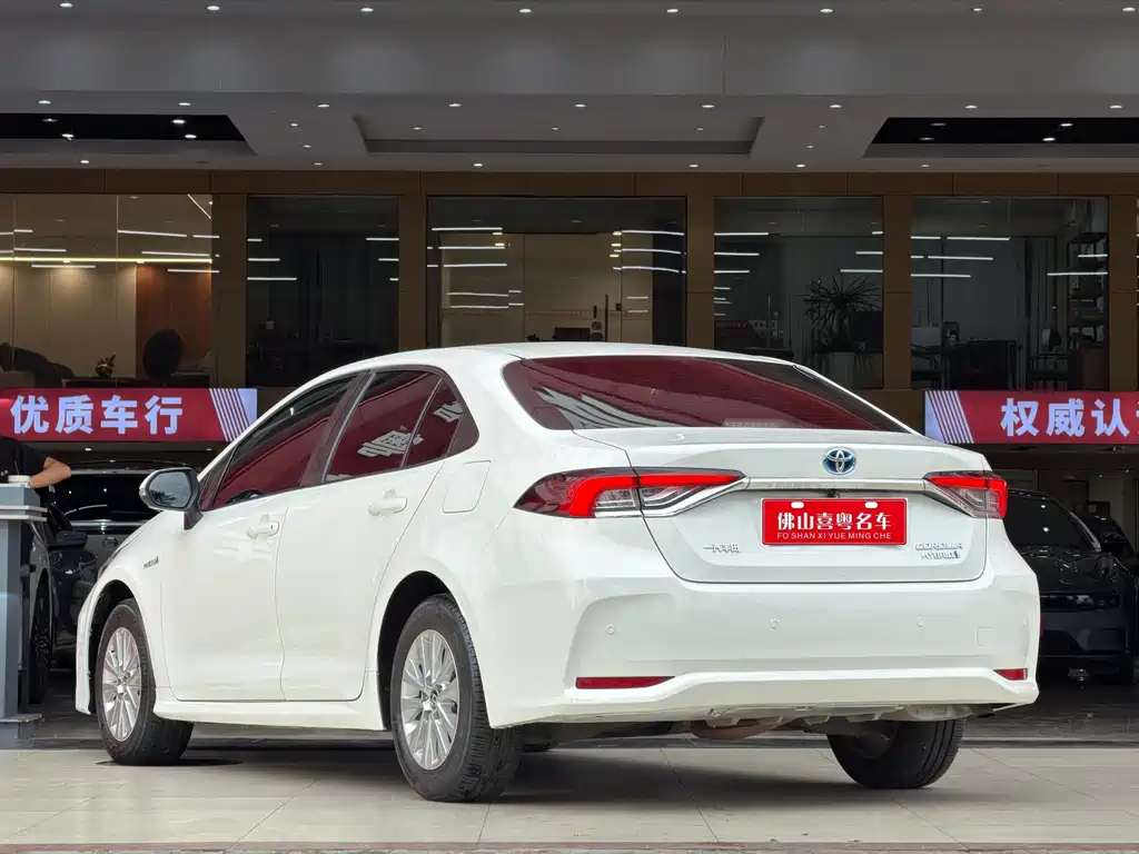 Toyota Corolla — миниатюра 2