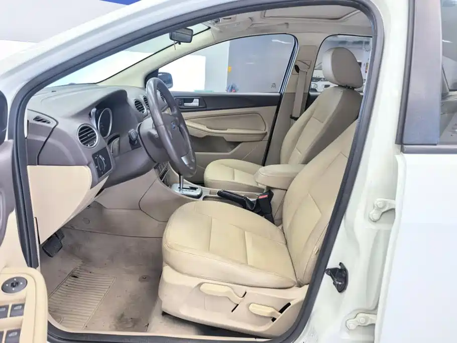 Ford Focus — миниатюра 9