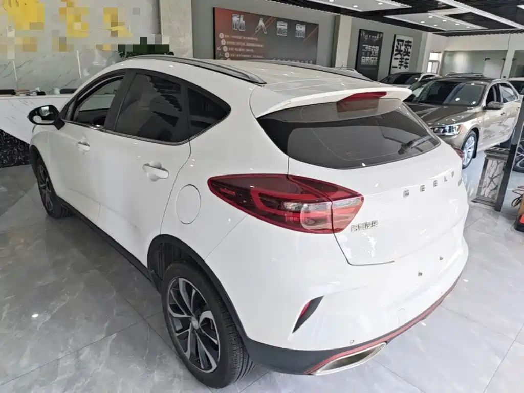 Geely Emgrand GS — миниатюра 5