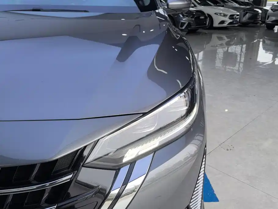 Nissan Sylphy — миниатюра 5