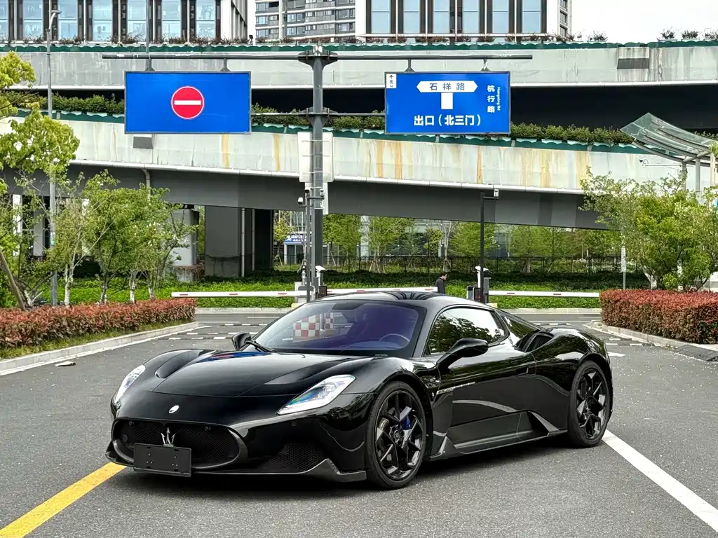 Maserati MC20 — миниатюра 3