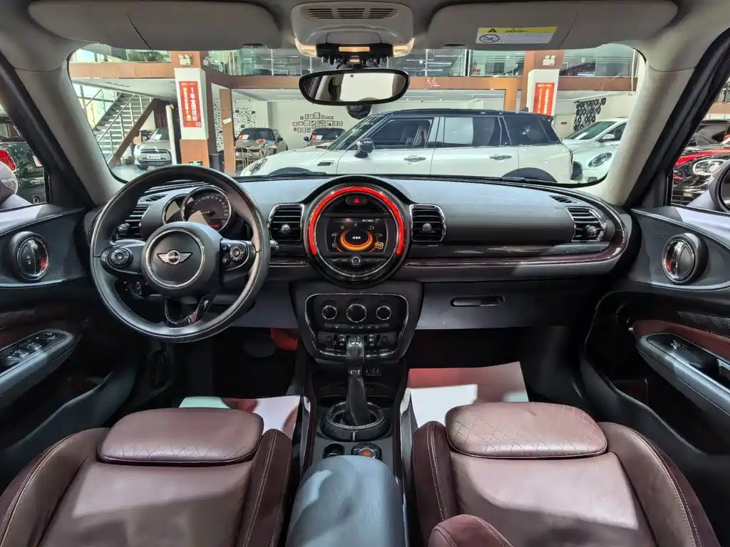 MINI Mini Clubman — миниатюра 7