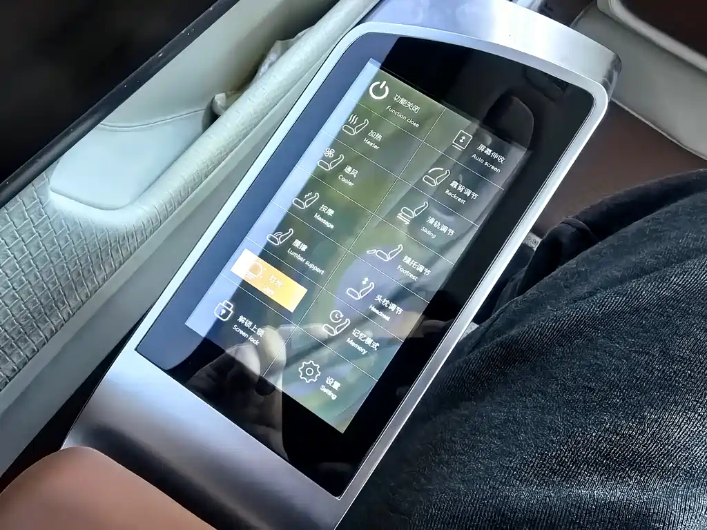 MERCEDES-BENZ V CLASS