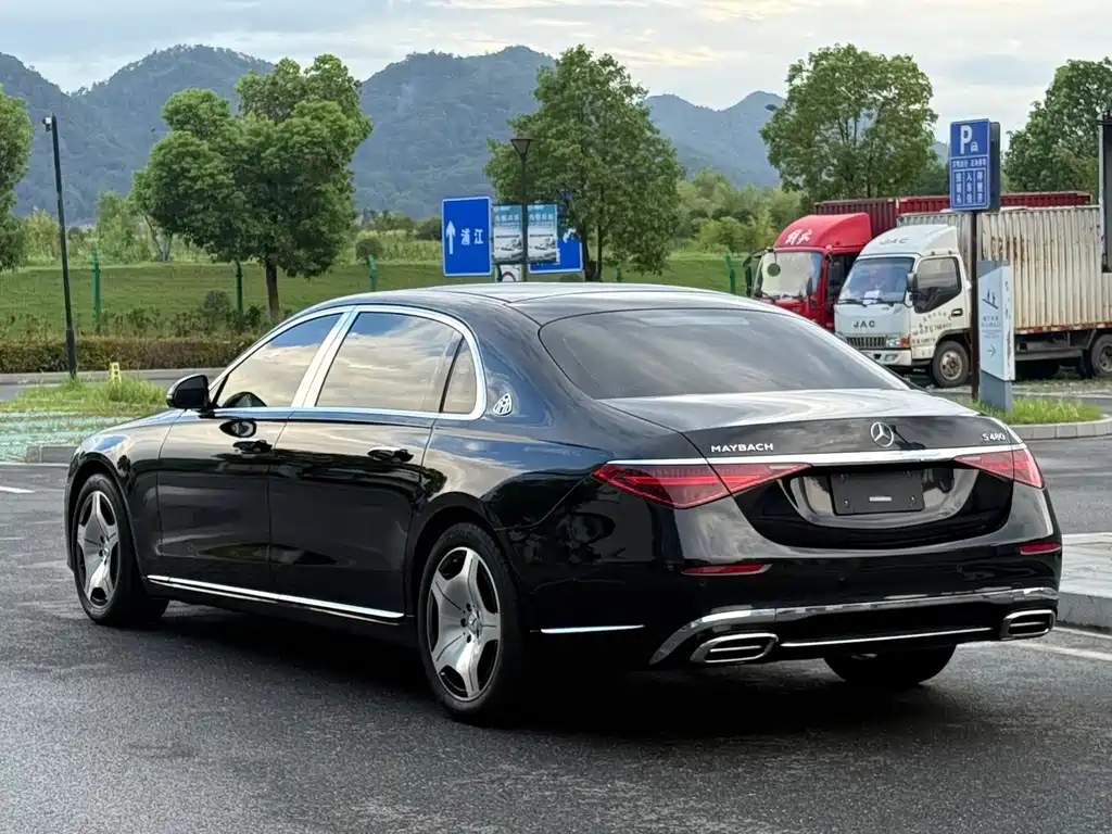 Mercedes-Benz S-Class — миниатюра 4