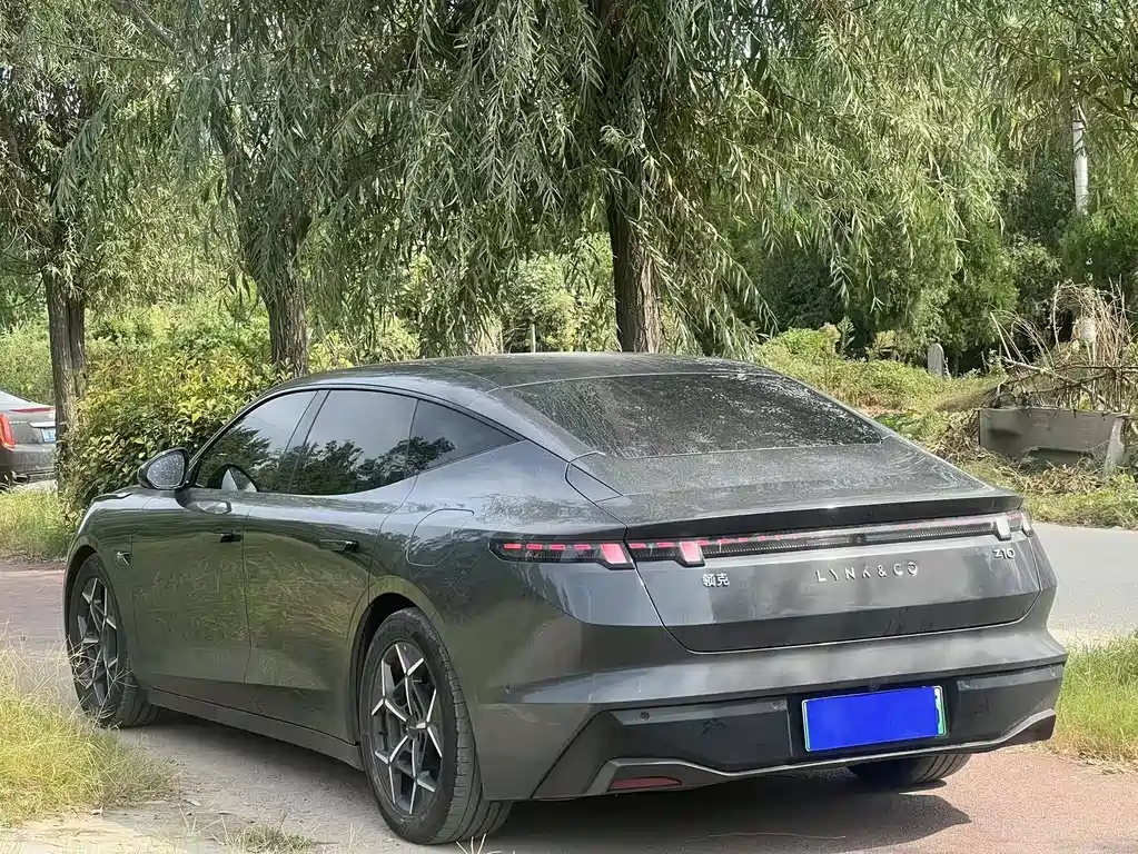 Lynk & Co Z10 — миниатюра 17