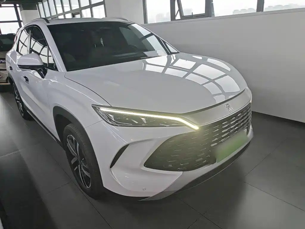 BYD L DM-i — миниатюра 4