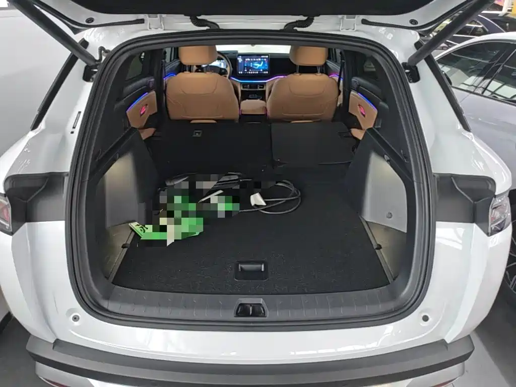 BYD L DM-i — миниатюра 19