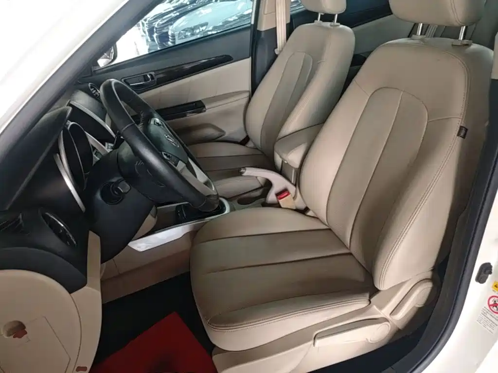 Changan Eado — миниатюра 15