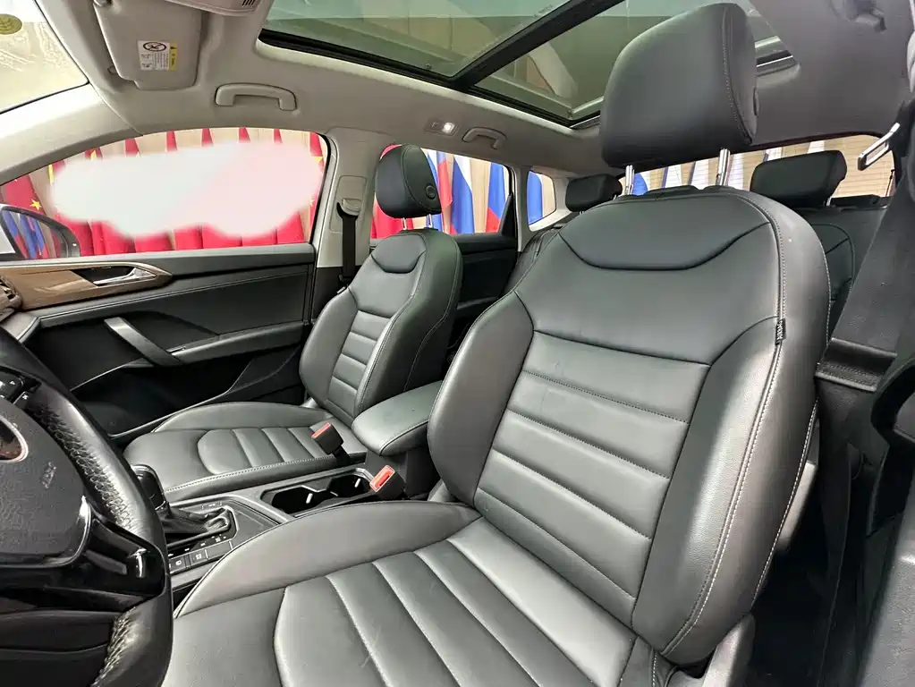Volkswagen Tharu 2021 280TSI Luxury PLUS