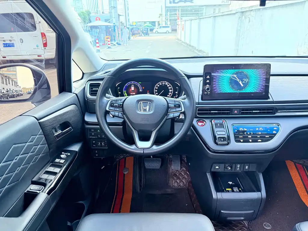 Honda Elysion — миниатюра 17