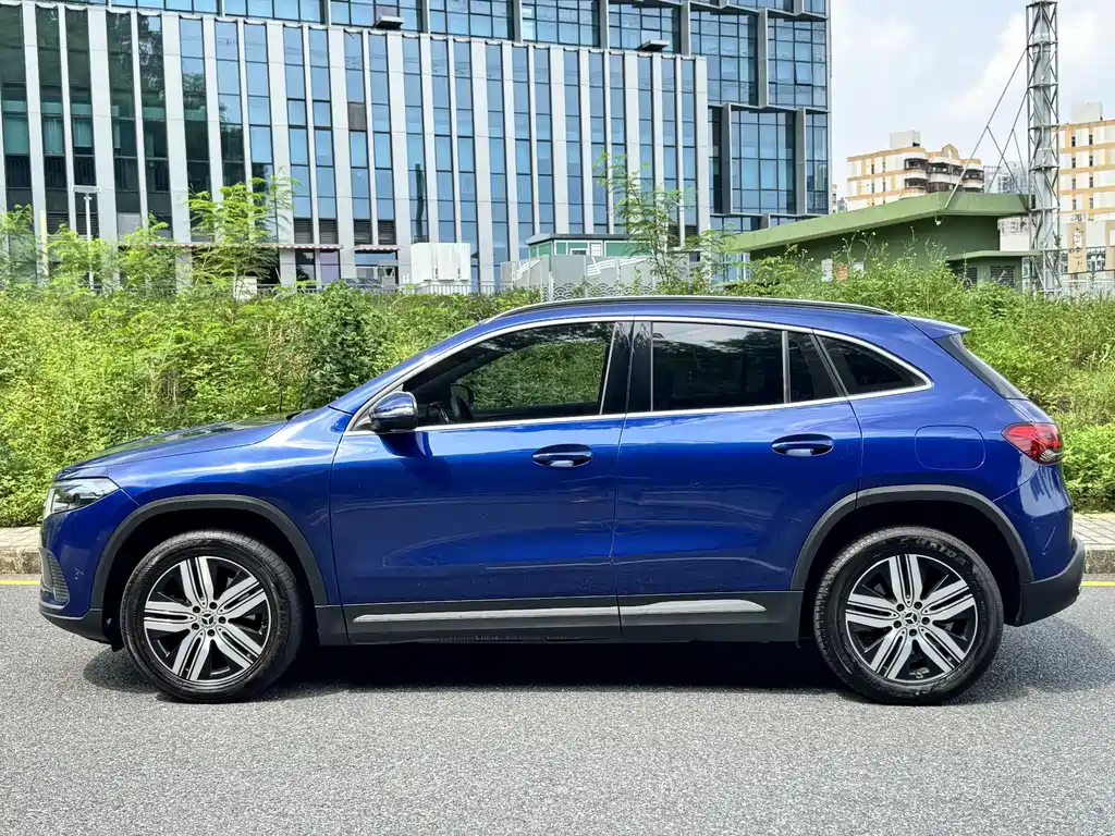 Mercedes-Benz EQA — миниатюра 3
