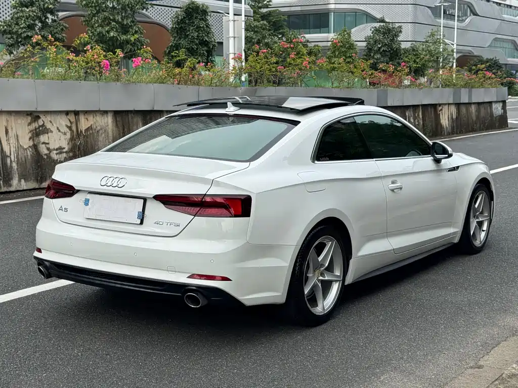 Audi A5 (Import) — миниатюра 6