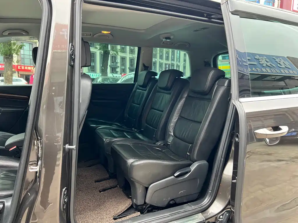 Volkswagen Sharan — миниатюра 10