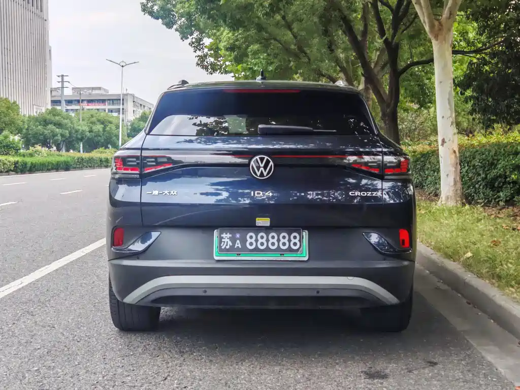 Volkswagen ID.4 Crozz — миниатюра 3