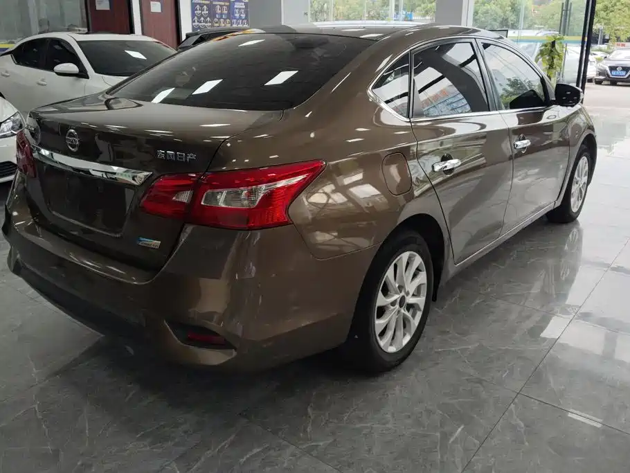 Nissan Sylphy — миниатюра 3